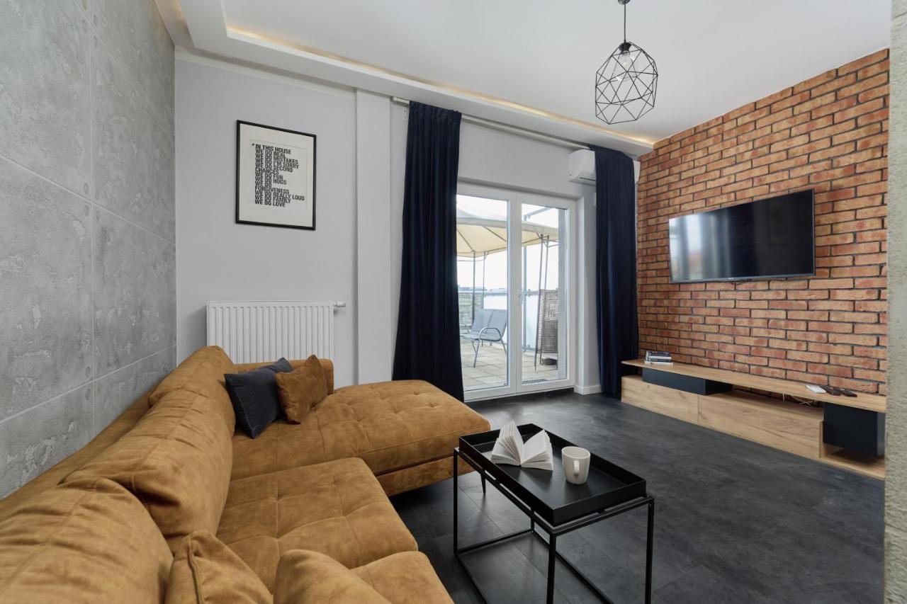 Stylish Kosciuszki Apartaments Near The Market Square With Free Garage Wroclaw By Noclegi Renters Exterior foto